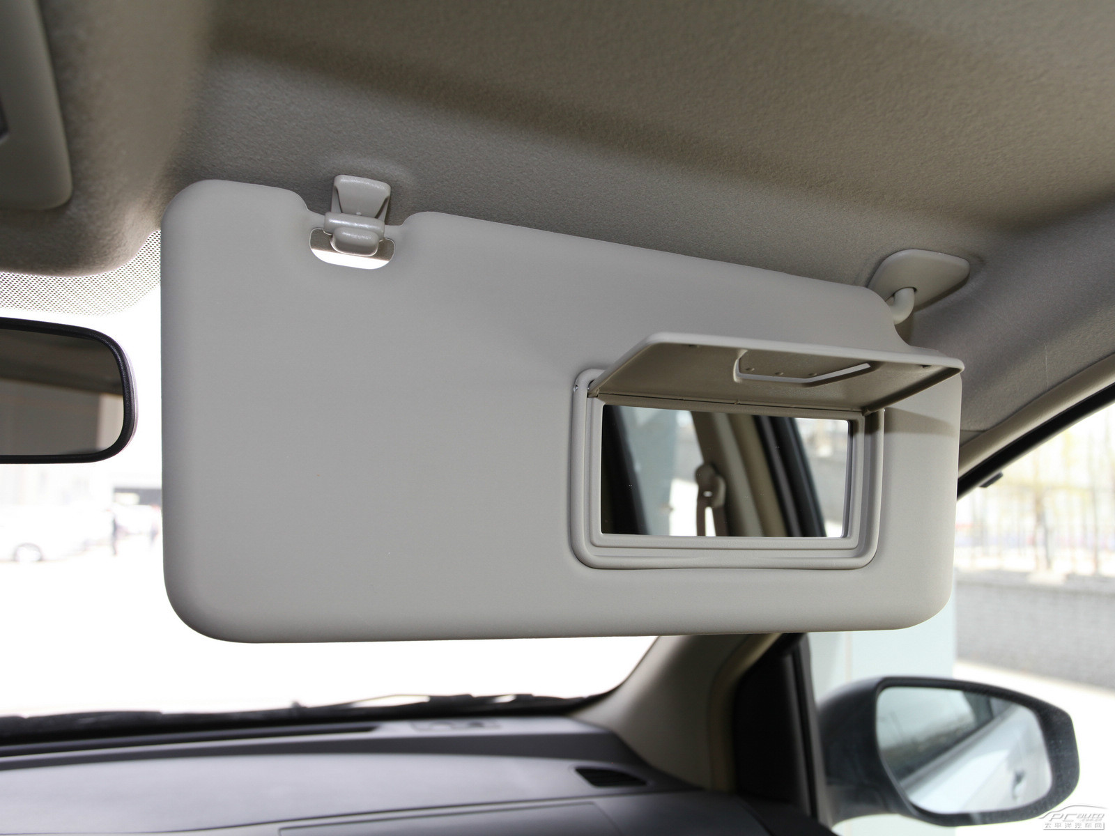 驪威內(nèi)飾高清大圖