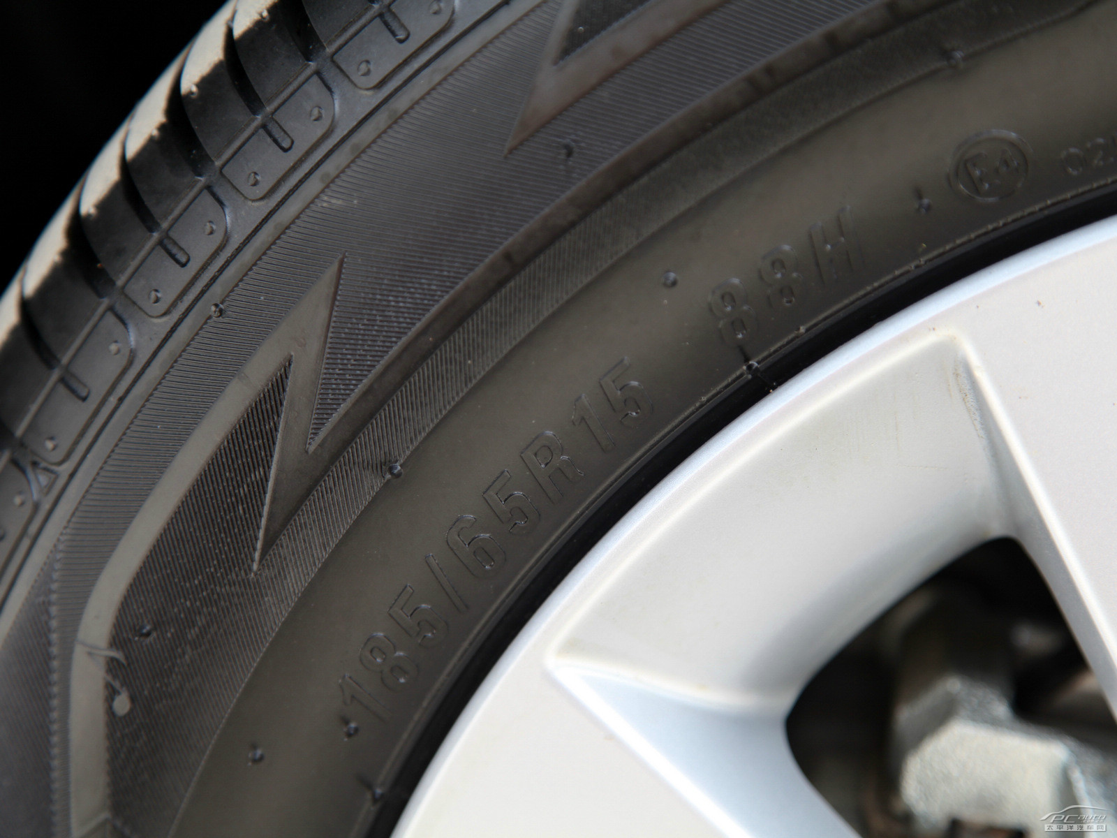 驪威細(xì)節(jié)高清大圖