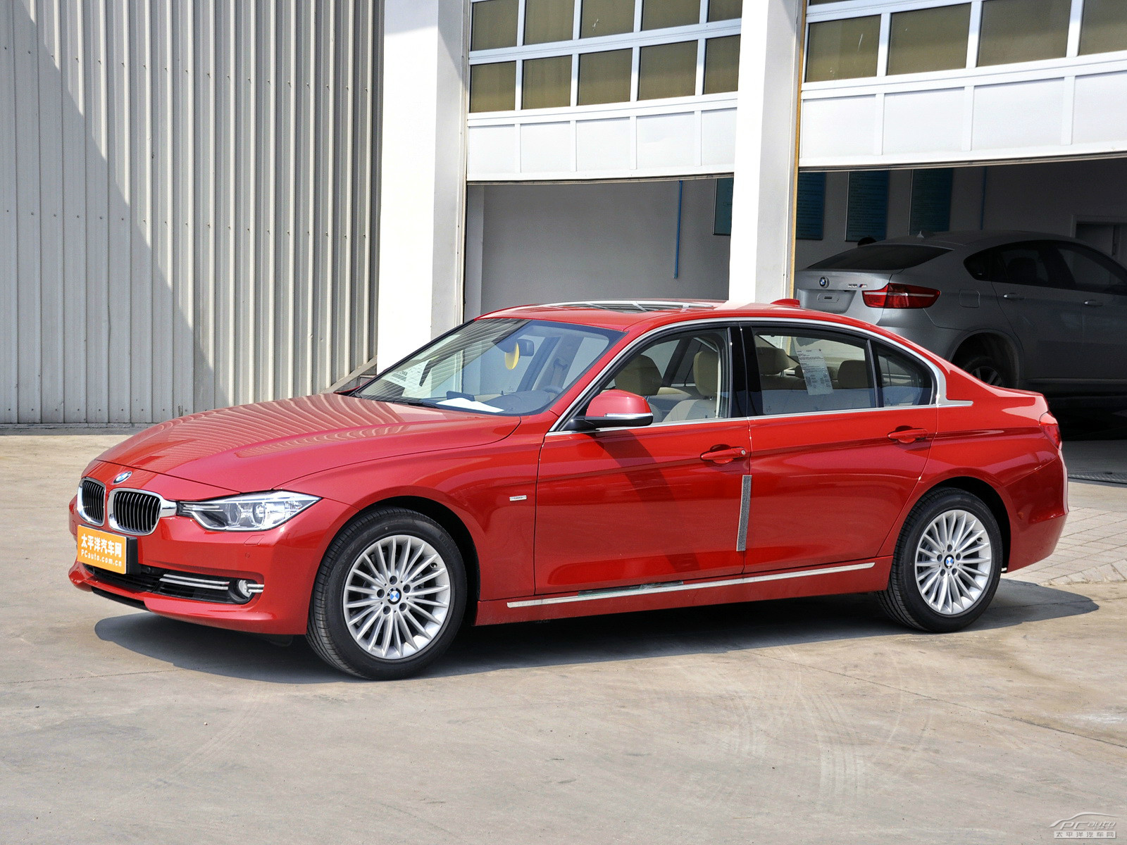 寶馬3系外觀高清大圖