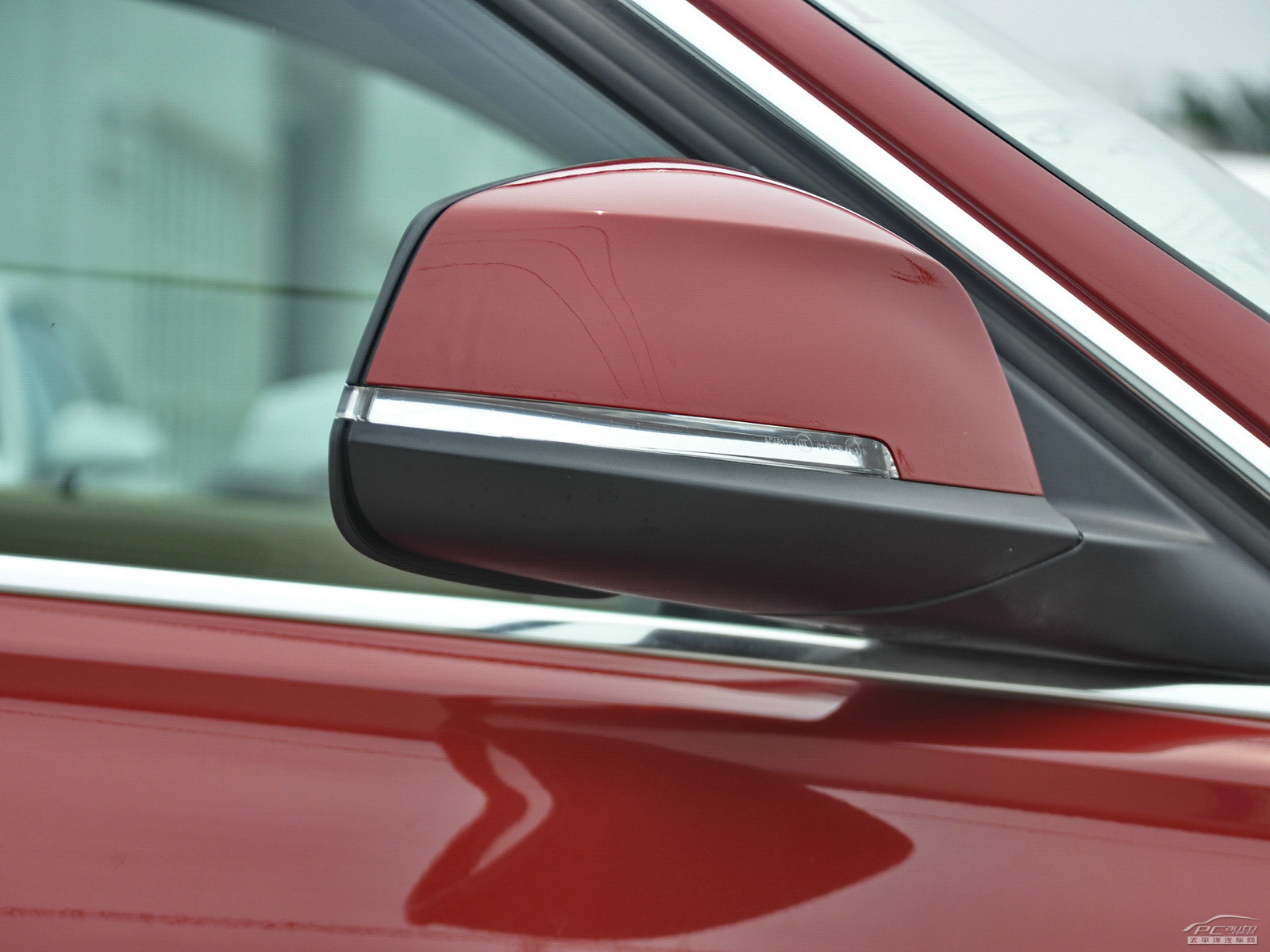 寶馬3系外觀高清大圖