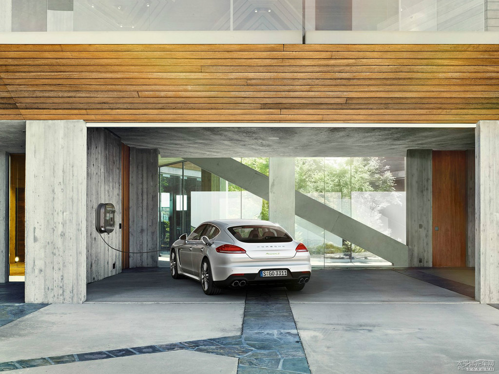ɫPanamera܇^^DƬ