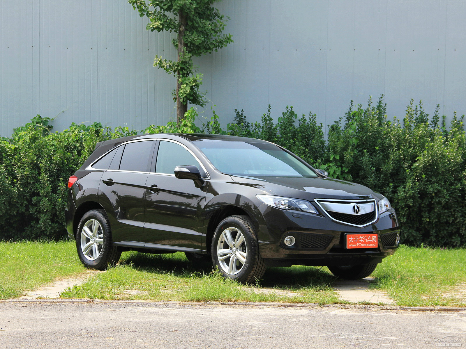 謳歌RDX(進(jìn)口)外觀高清大圖
