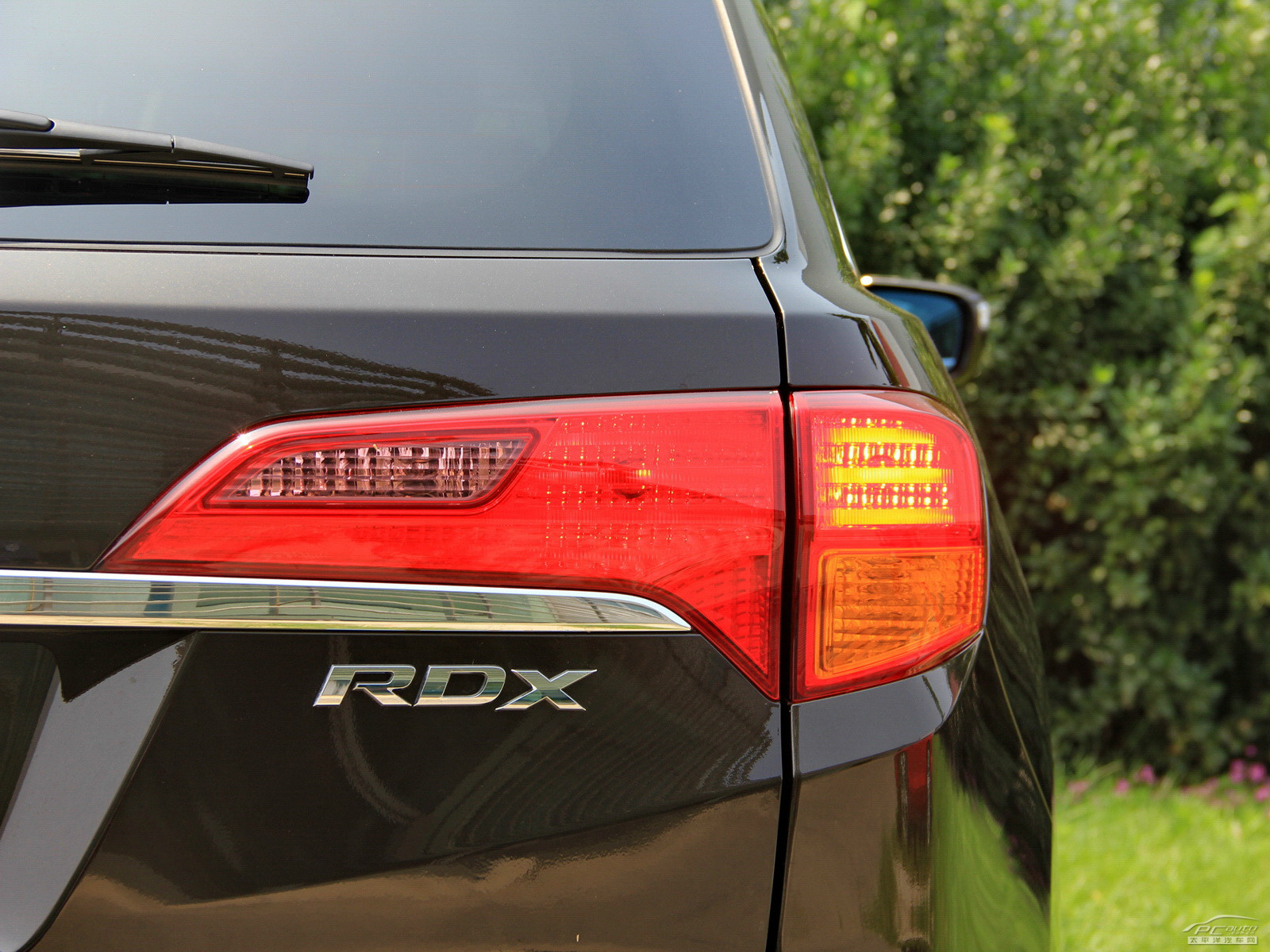 謳歌RDX(進(jìn)口)外觀高清大圖