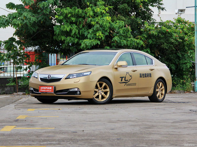 謳歌TL外觀實(shí)拍圖