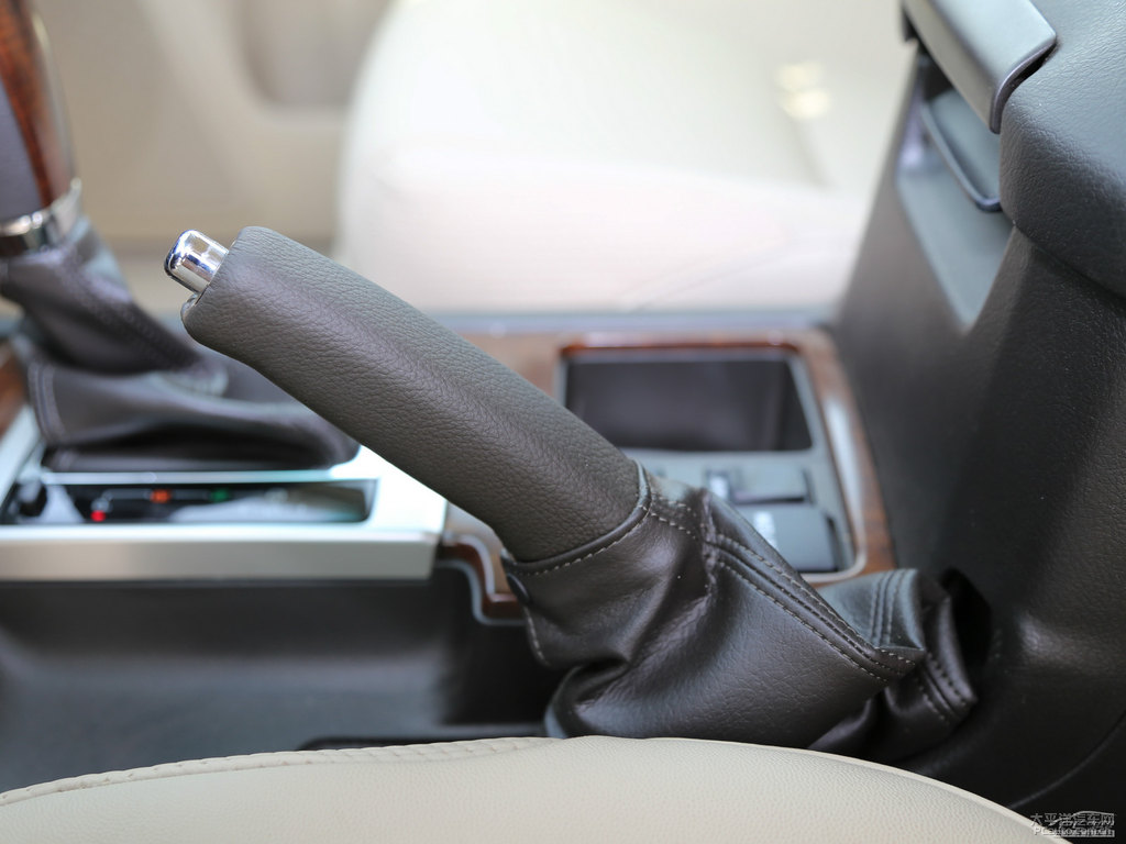 (j)ɫ(M(jn))п؃(ni)DƬ