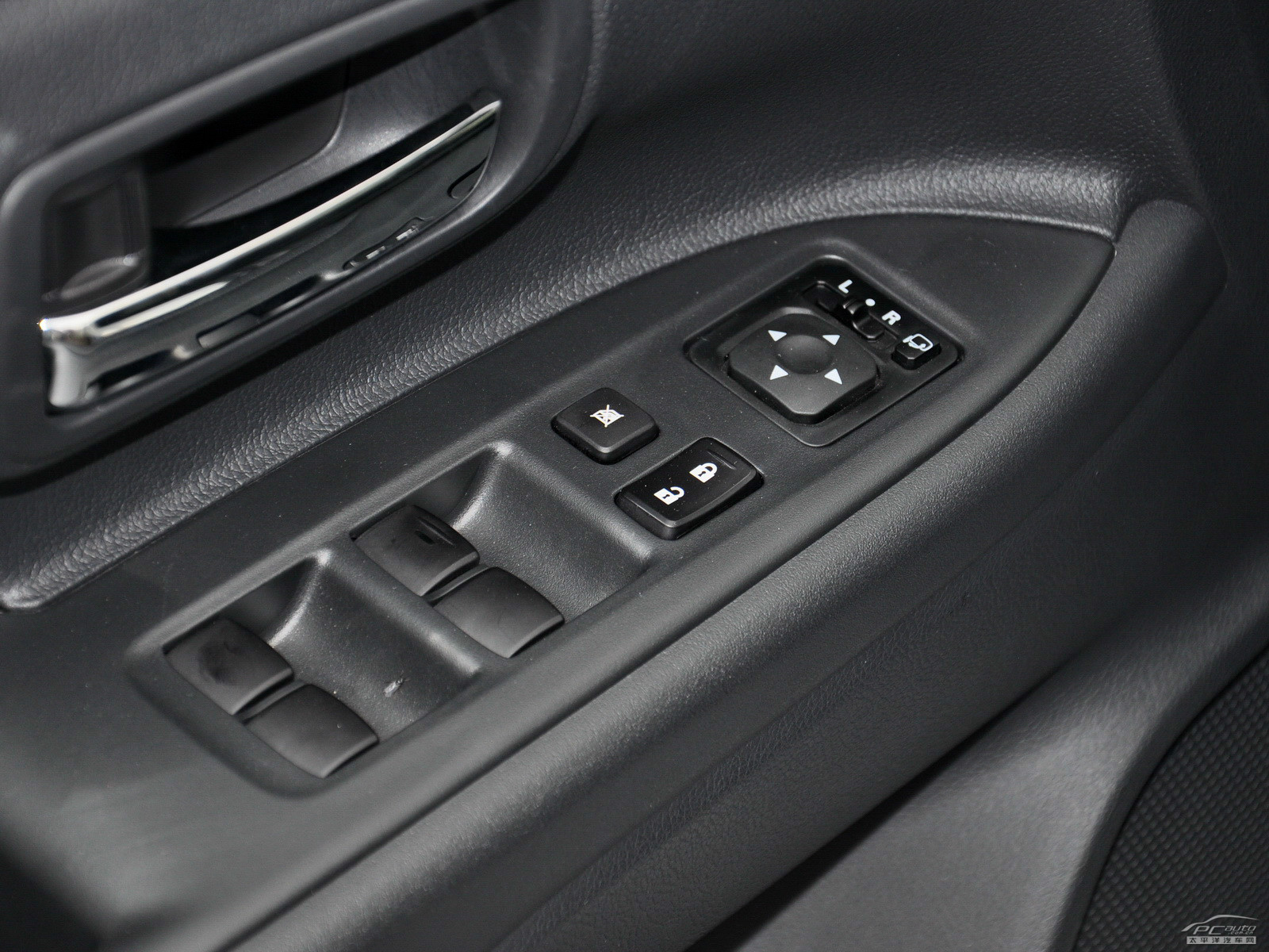 歐藍(lán)德(進(jìn)口)內(nèi)飾高清大圖