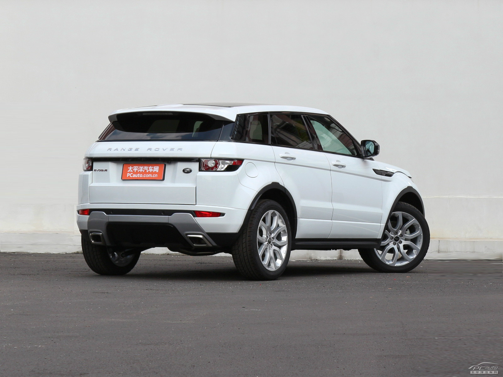 攬勝極光(進口)外觀高清大圖