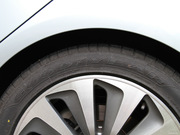 2013款 40 Hybrid 2013款 40 Hybrid