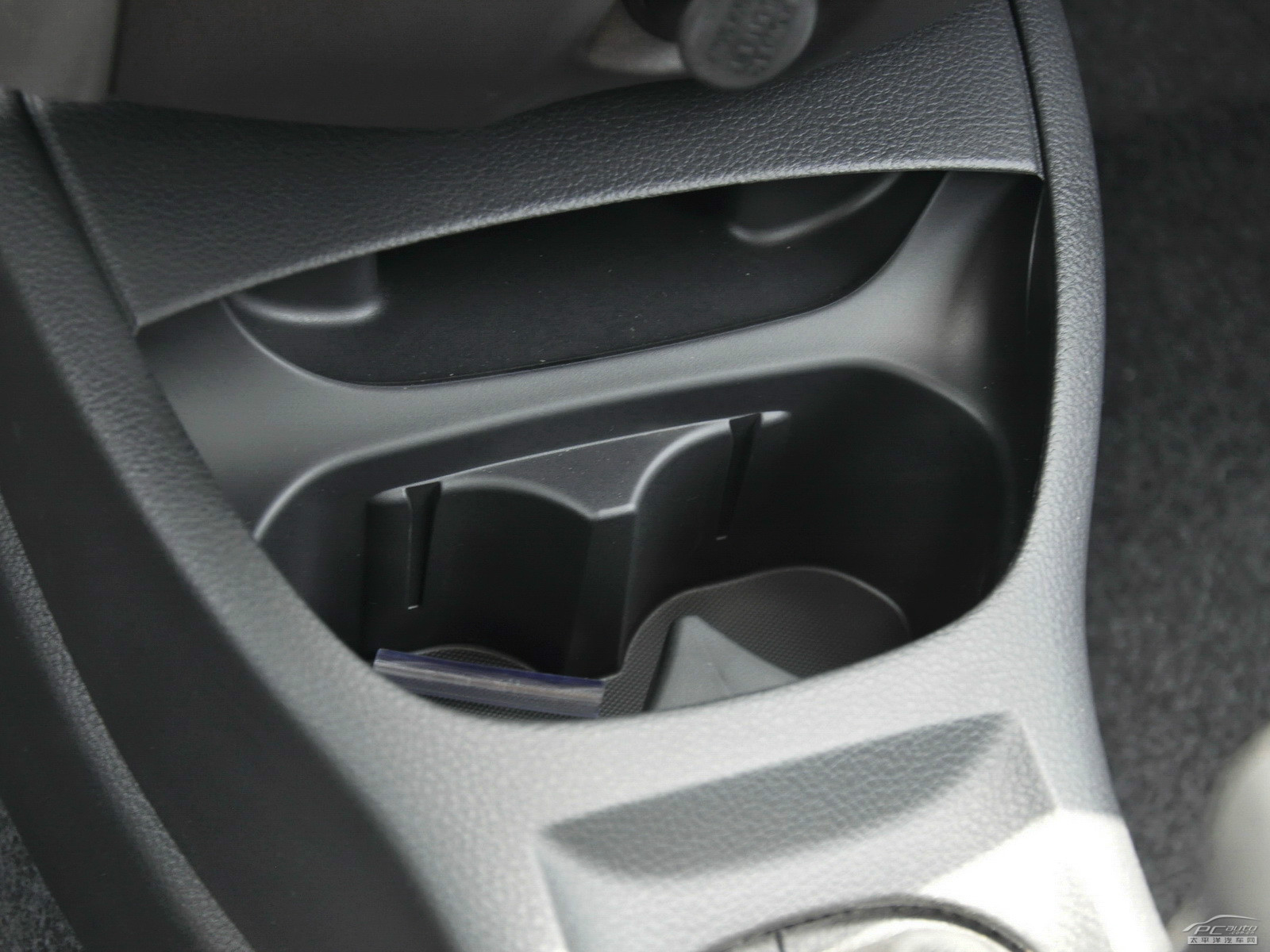 驪威內(nèi)飾高清大圖