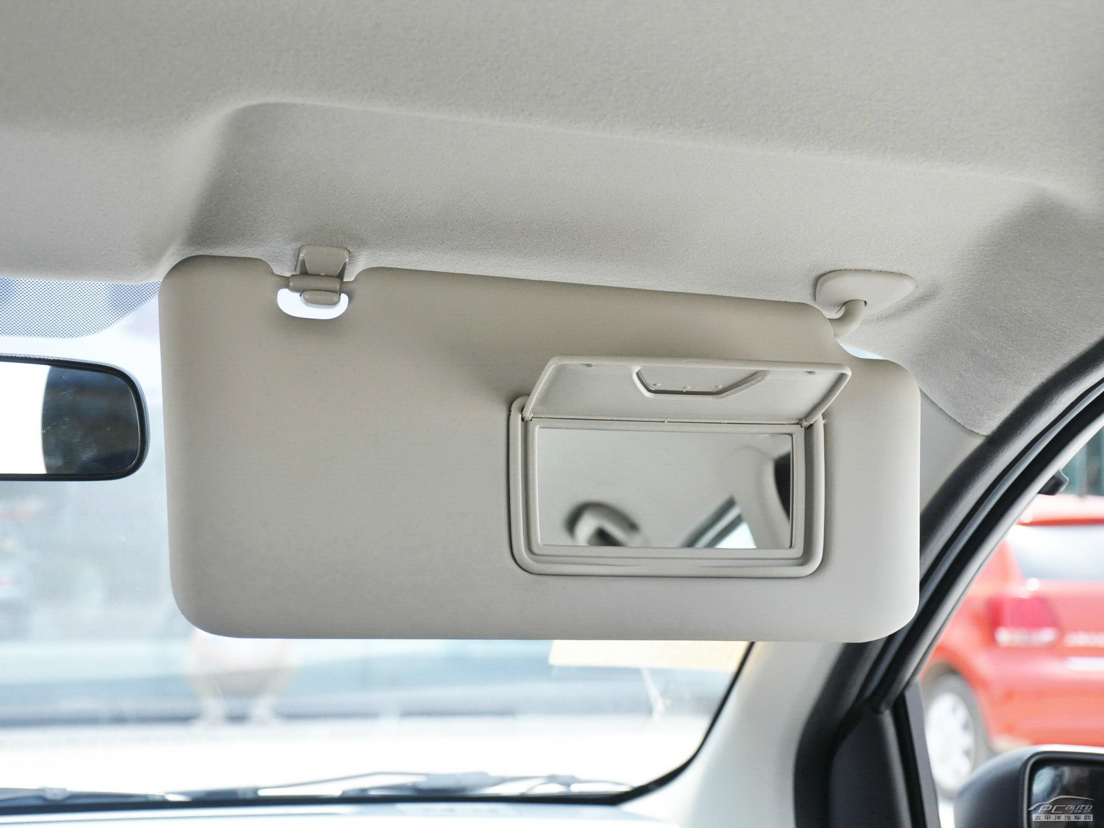 驪威內(nèi)飾高清大圖