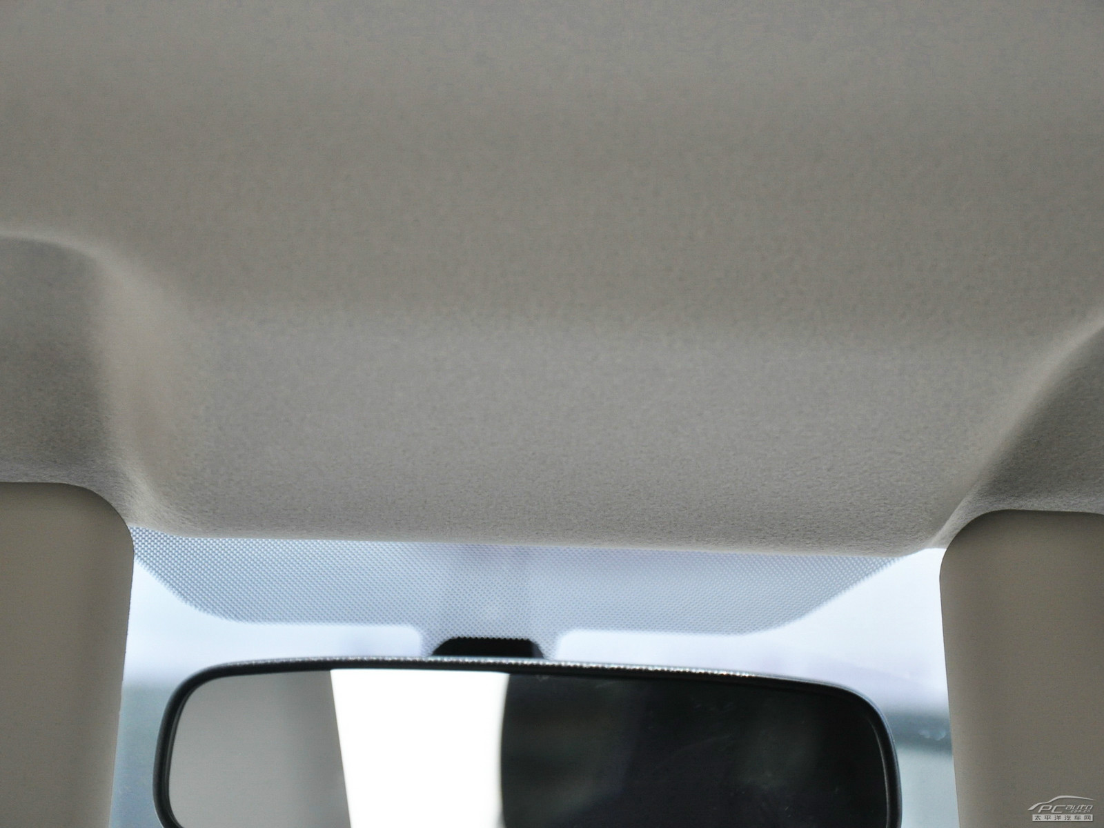 驪威內(nèi)飾高清大圖