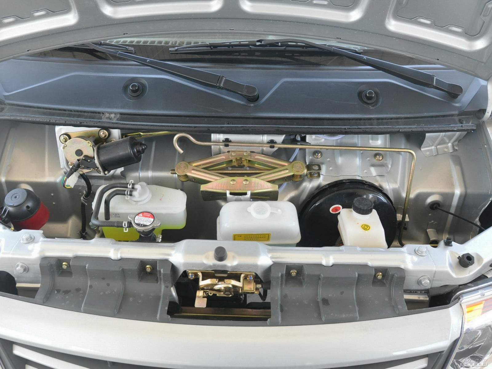 北汽威旺205細節(jié)高清大圖