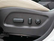 2013款 3.0L 7座四驅(qū)旗艦版 2013款 3.0L 7座四驅(qū)旗艦版