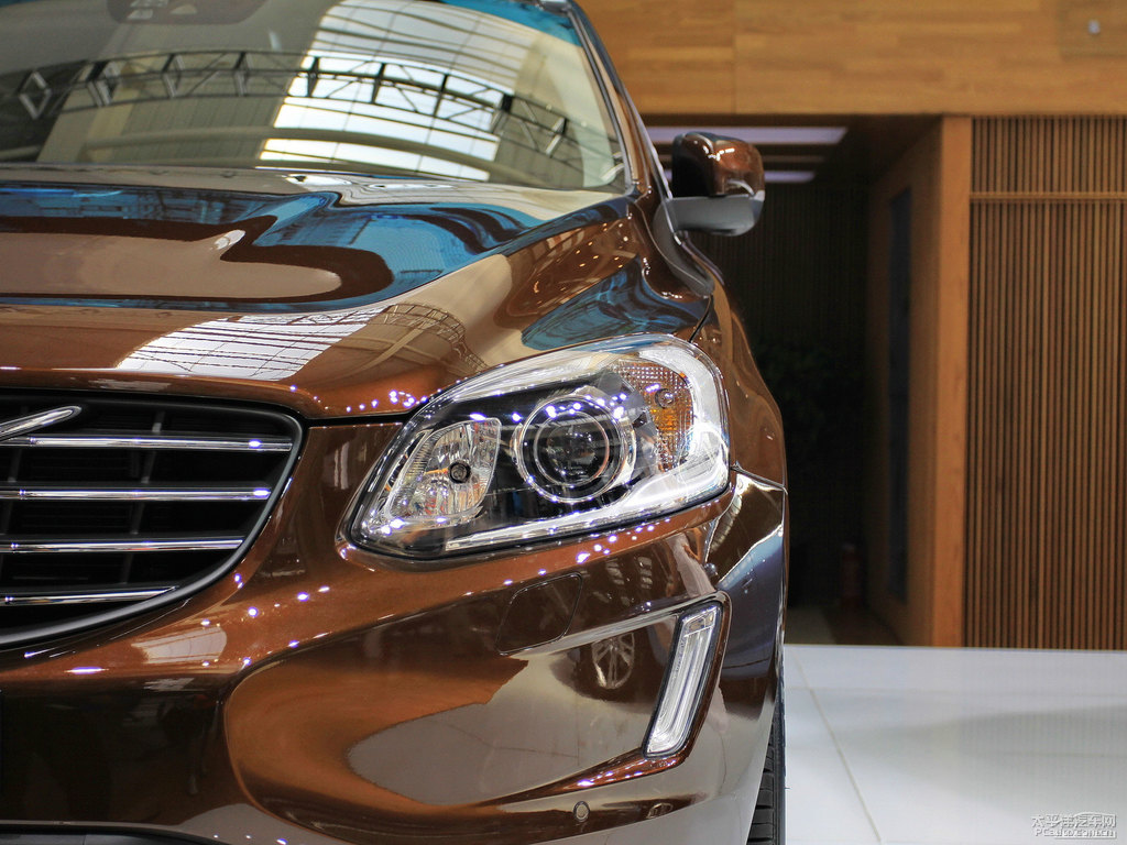 ɫ֠XC60(M(jn))܇(ch)^^DƬ