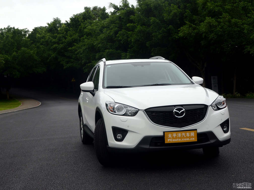 珠光白馬自達(dá)CX-5整車外觀外觀圖片