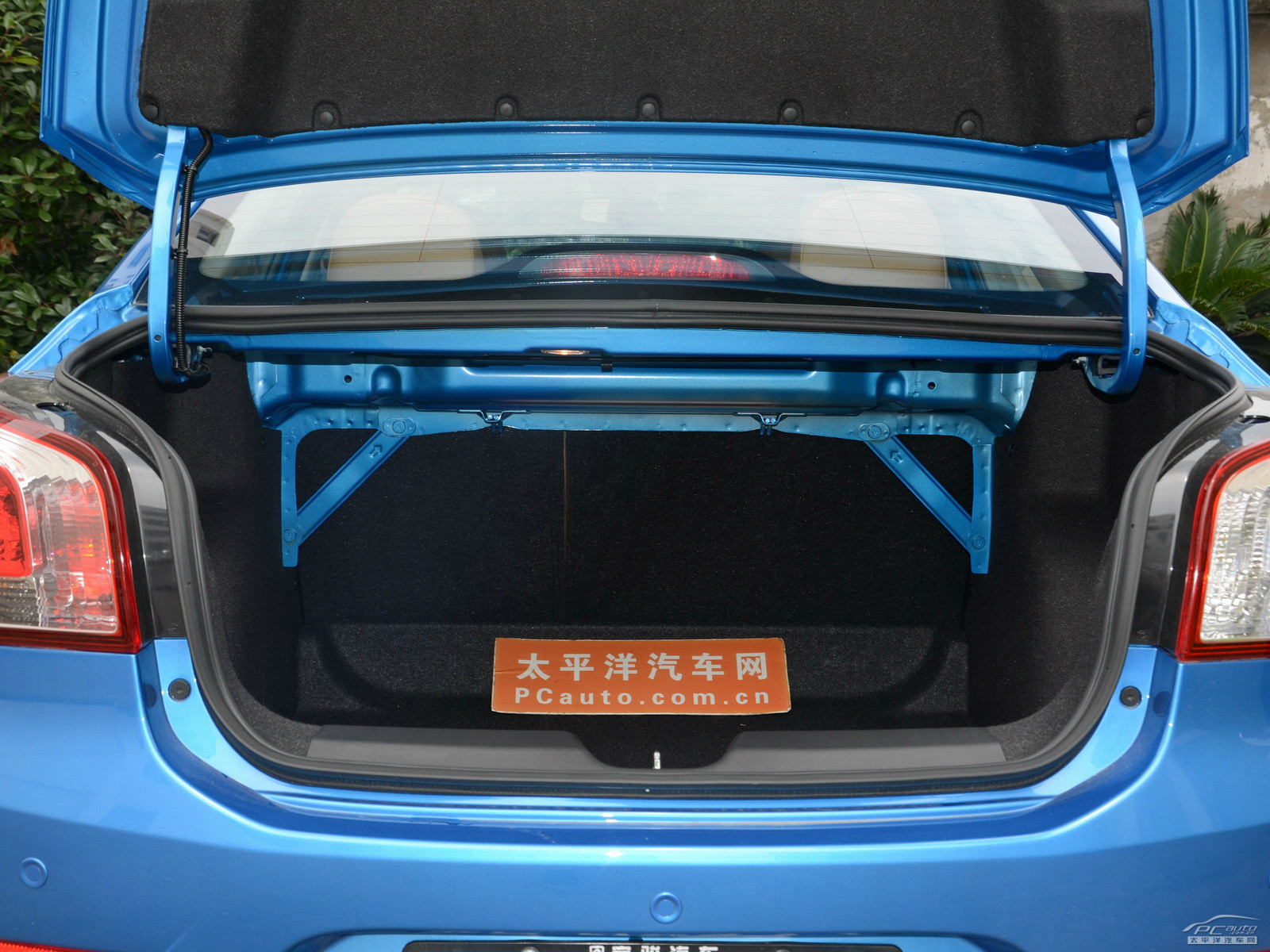 寶駿630空間高清大圖