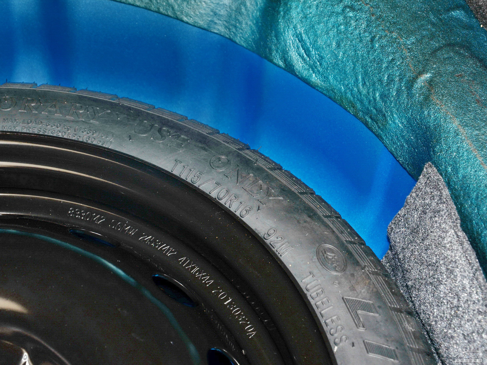 寶駿630細節(jié)高清大圖