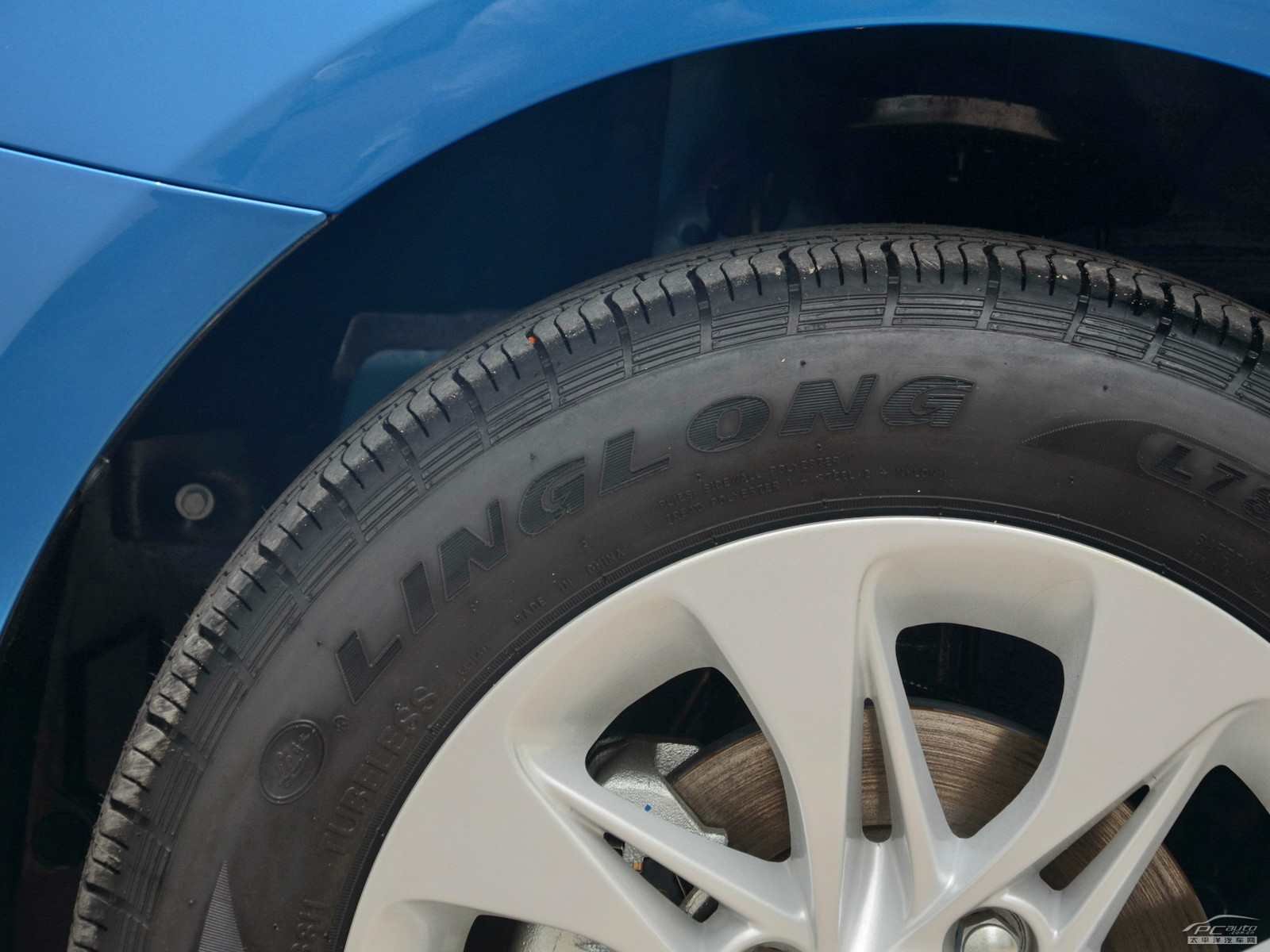 寶駿630細節(jié)高清大圖