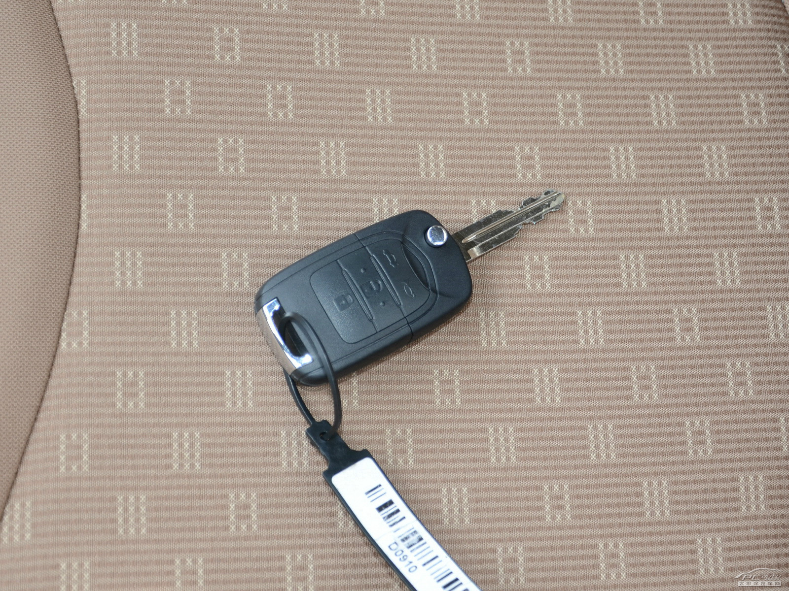 寶駿630細節(jié)高清大圖