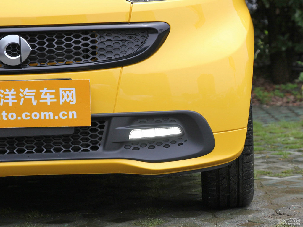 Ssmart fortwo܇^^DƬ