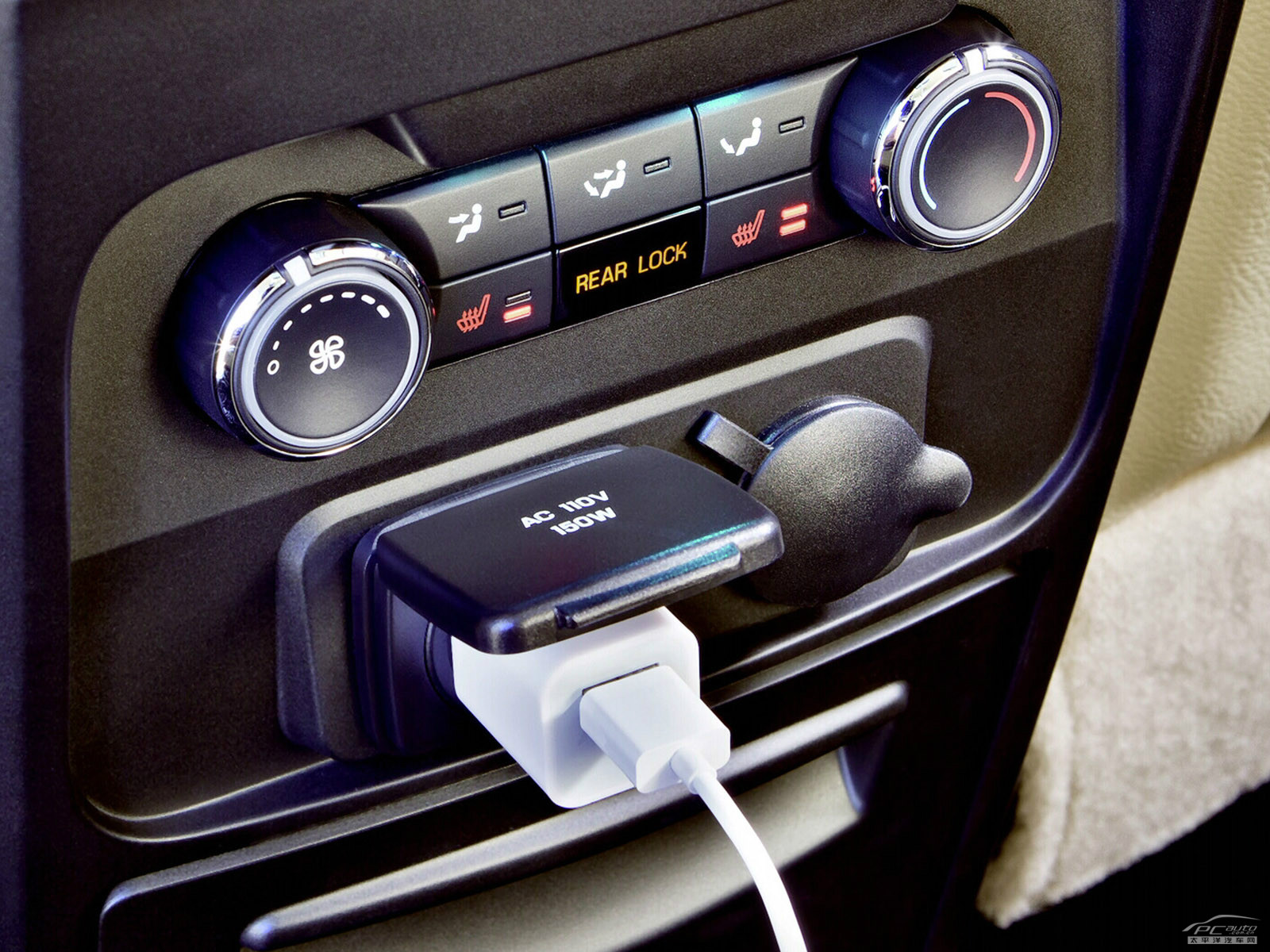 福特Flex內(nèi)飾高清大圖