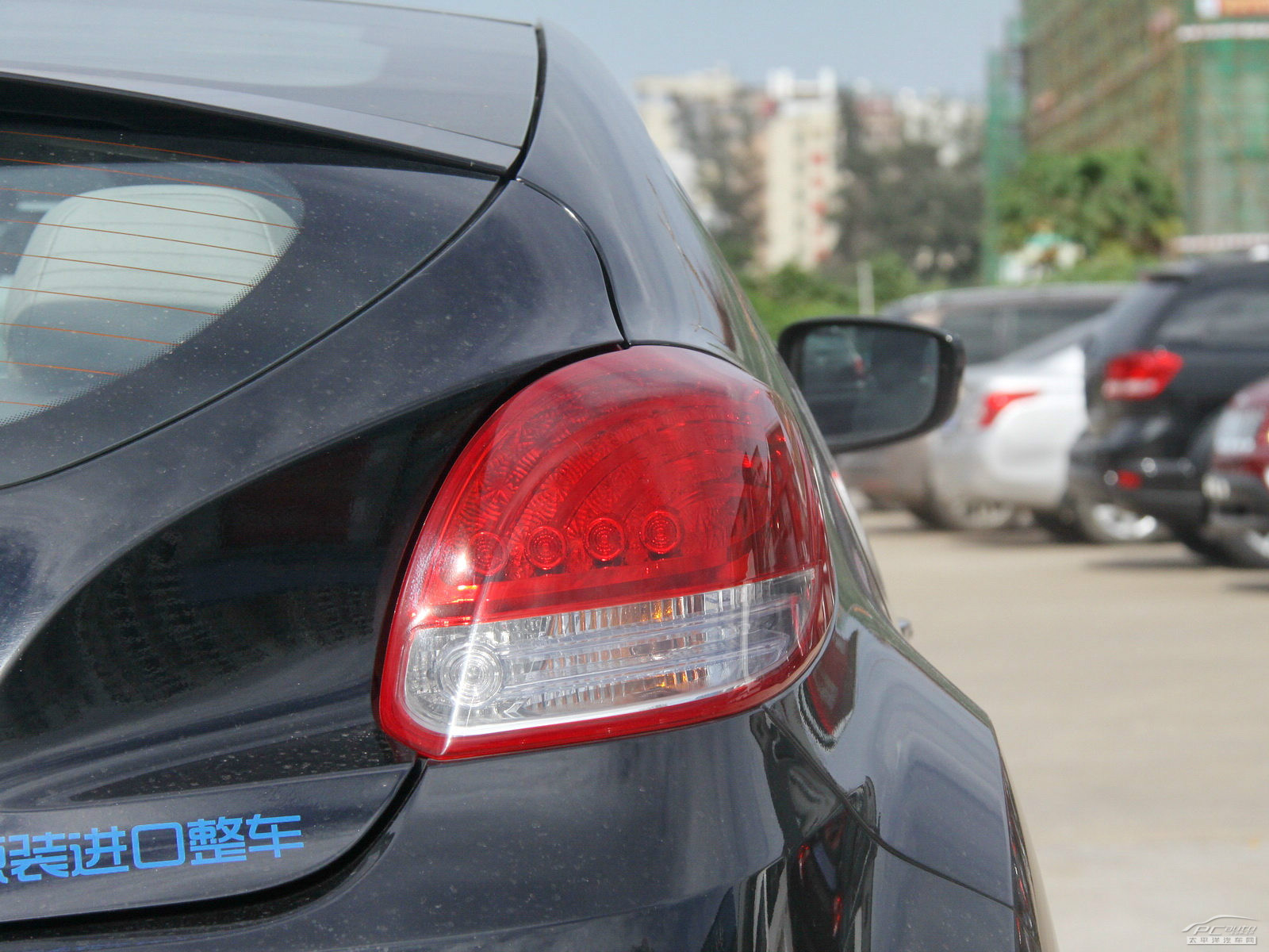 Veloster外觀高清大圖