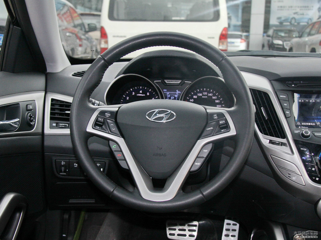 ӰVeloster(ni)DƬ