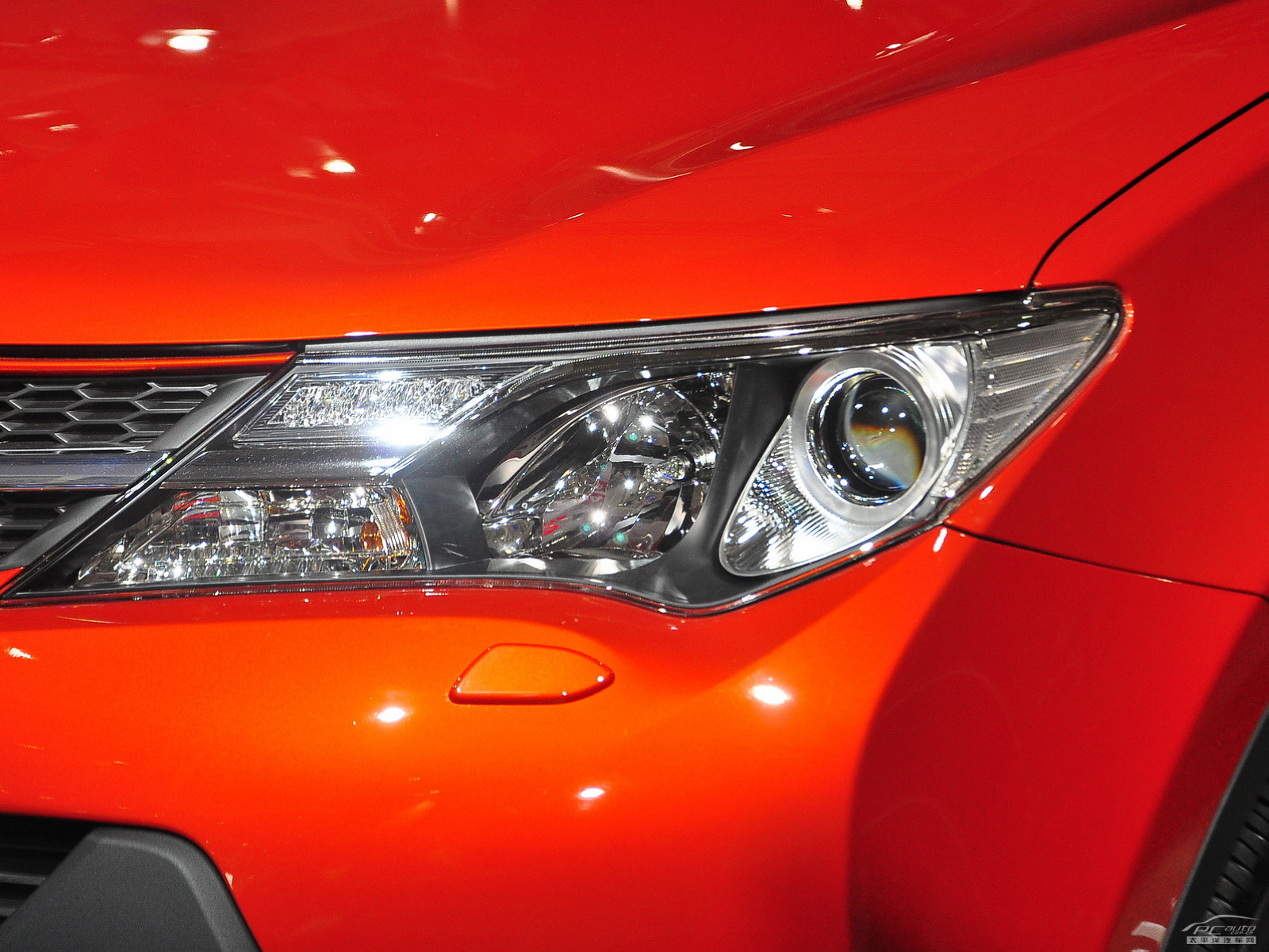 豐田RAV4(海外)外觀高清大圖