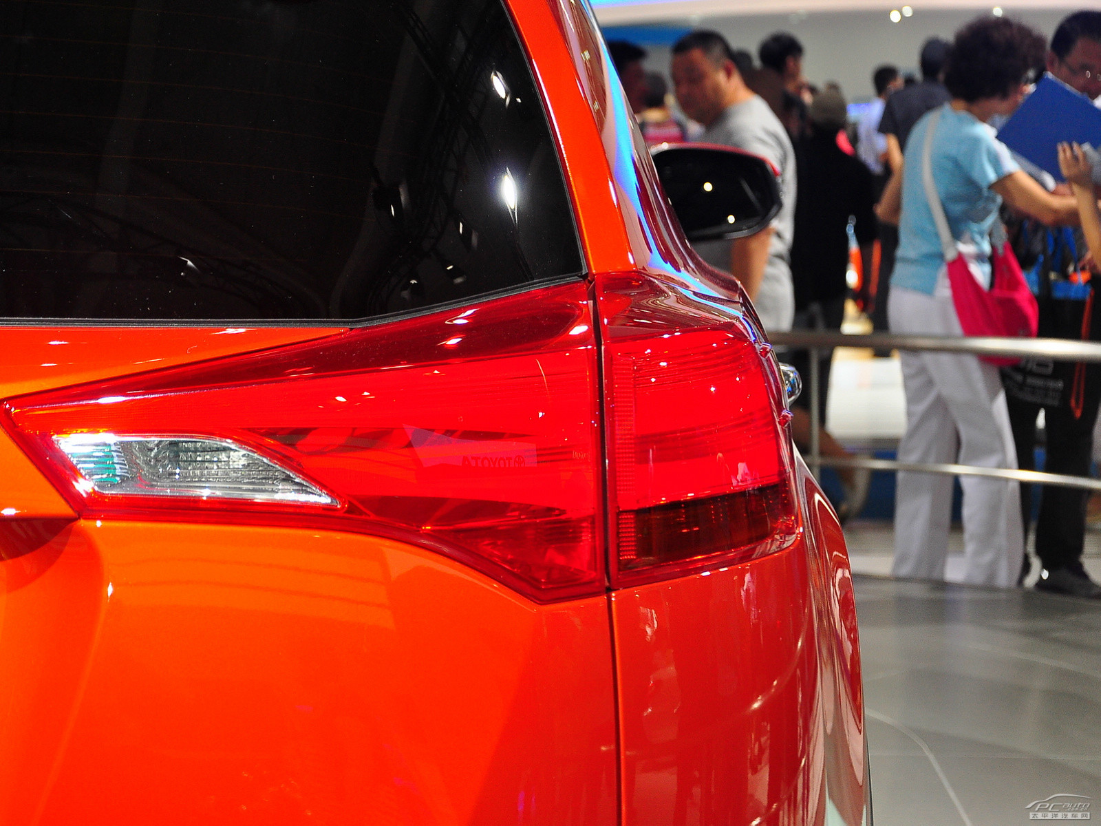 豐田RAV4(海外)外觀高清大圖