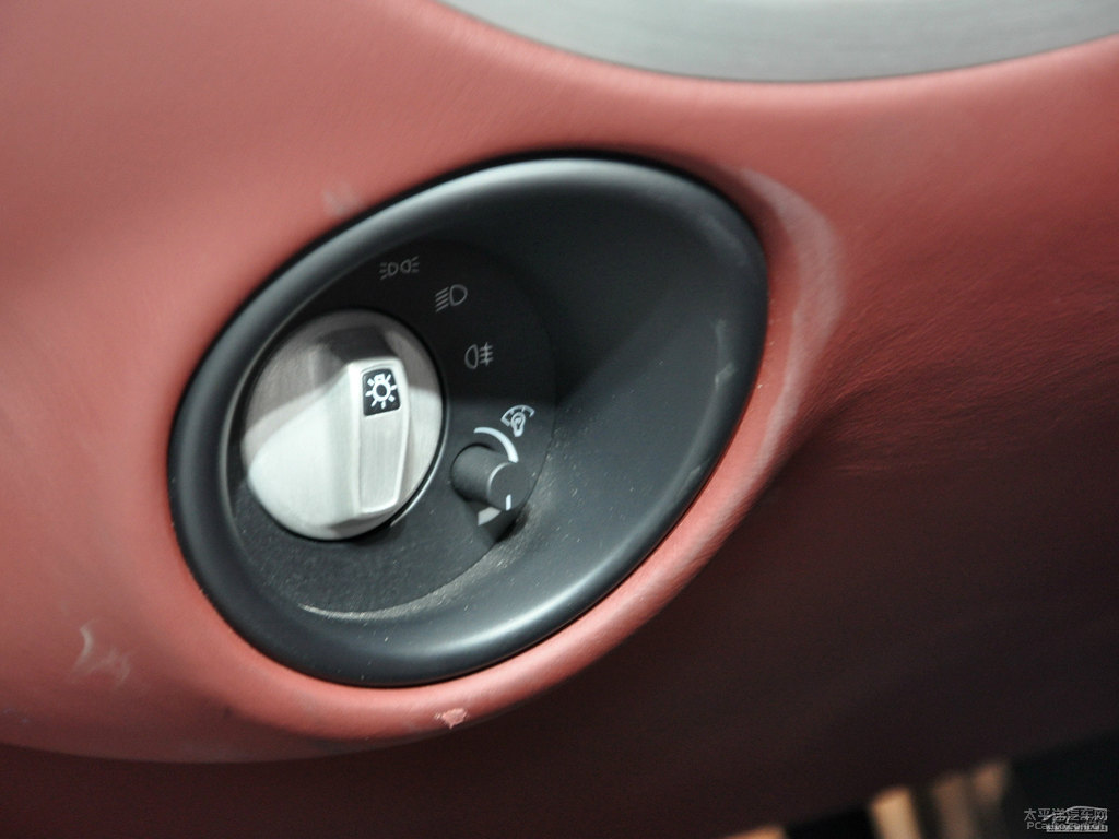 {(ln)ɫOne-77п؃(ni)DƬ