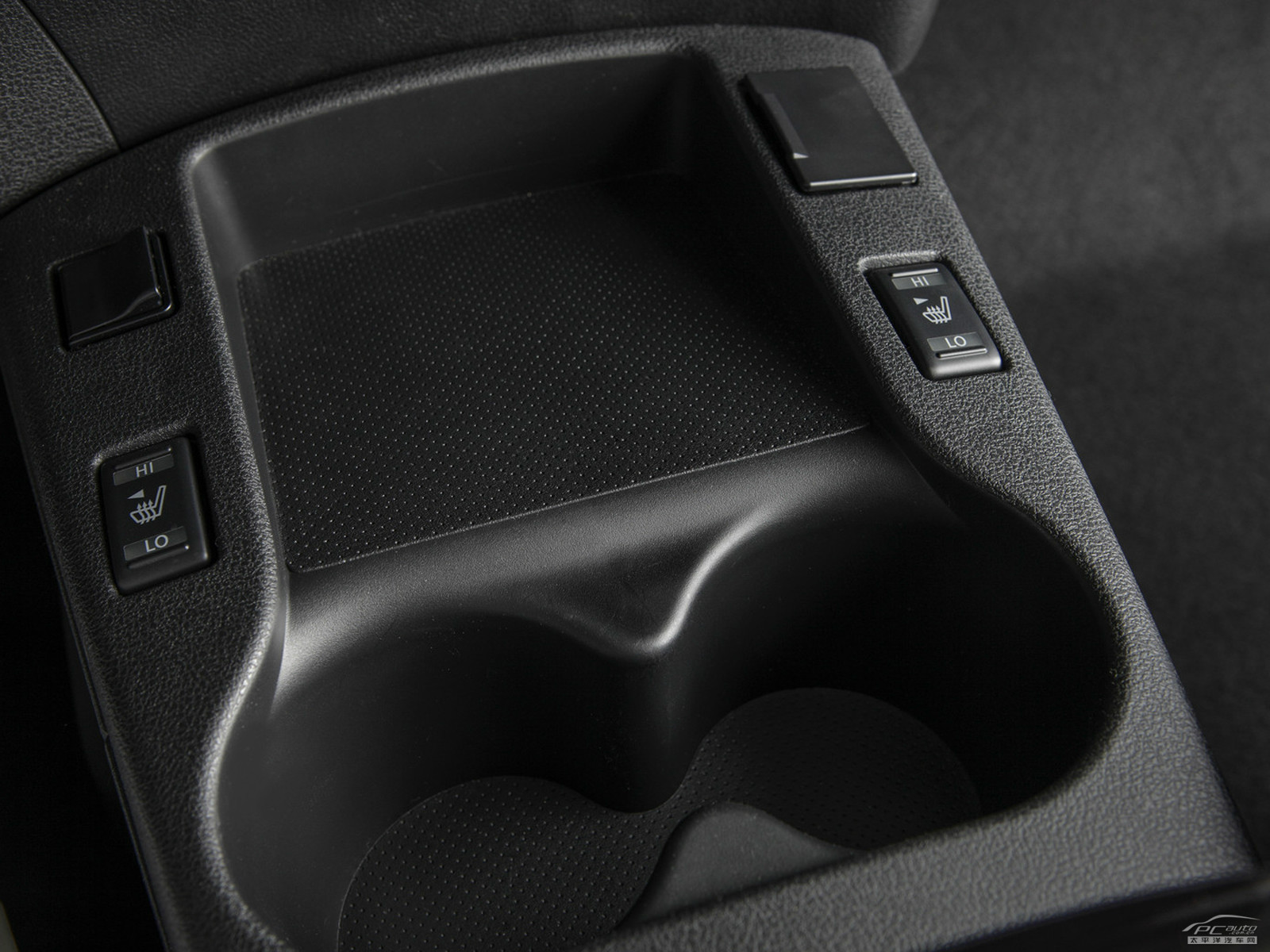 聆風(fēng)Leaf內(nèi)飾高清大圖