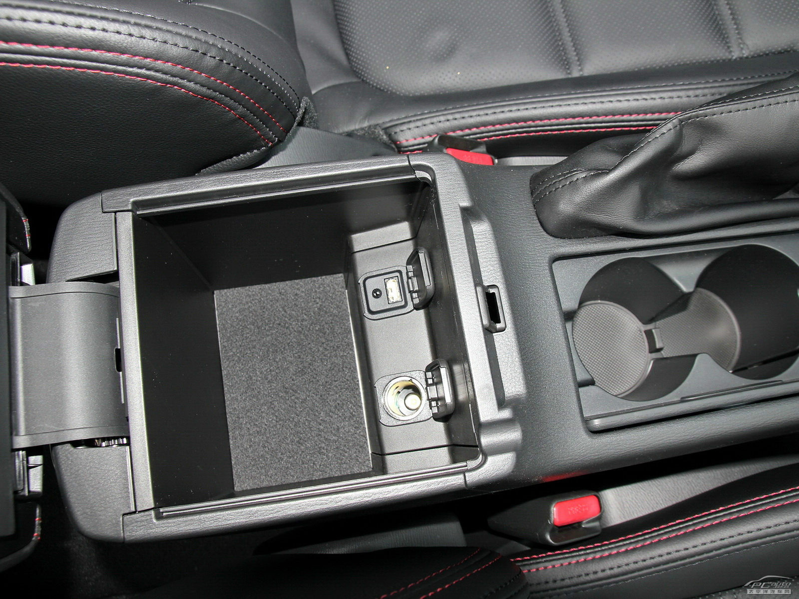 馬自達(dá)ATENZA空間高清大圖