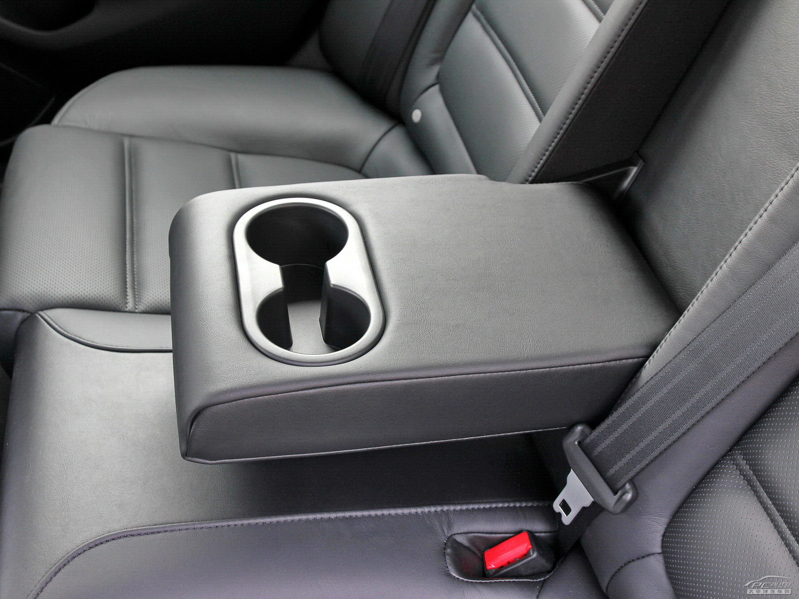 馬自達ATENZA空間高清大圖