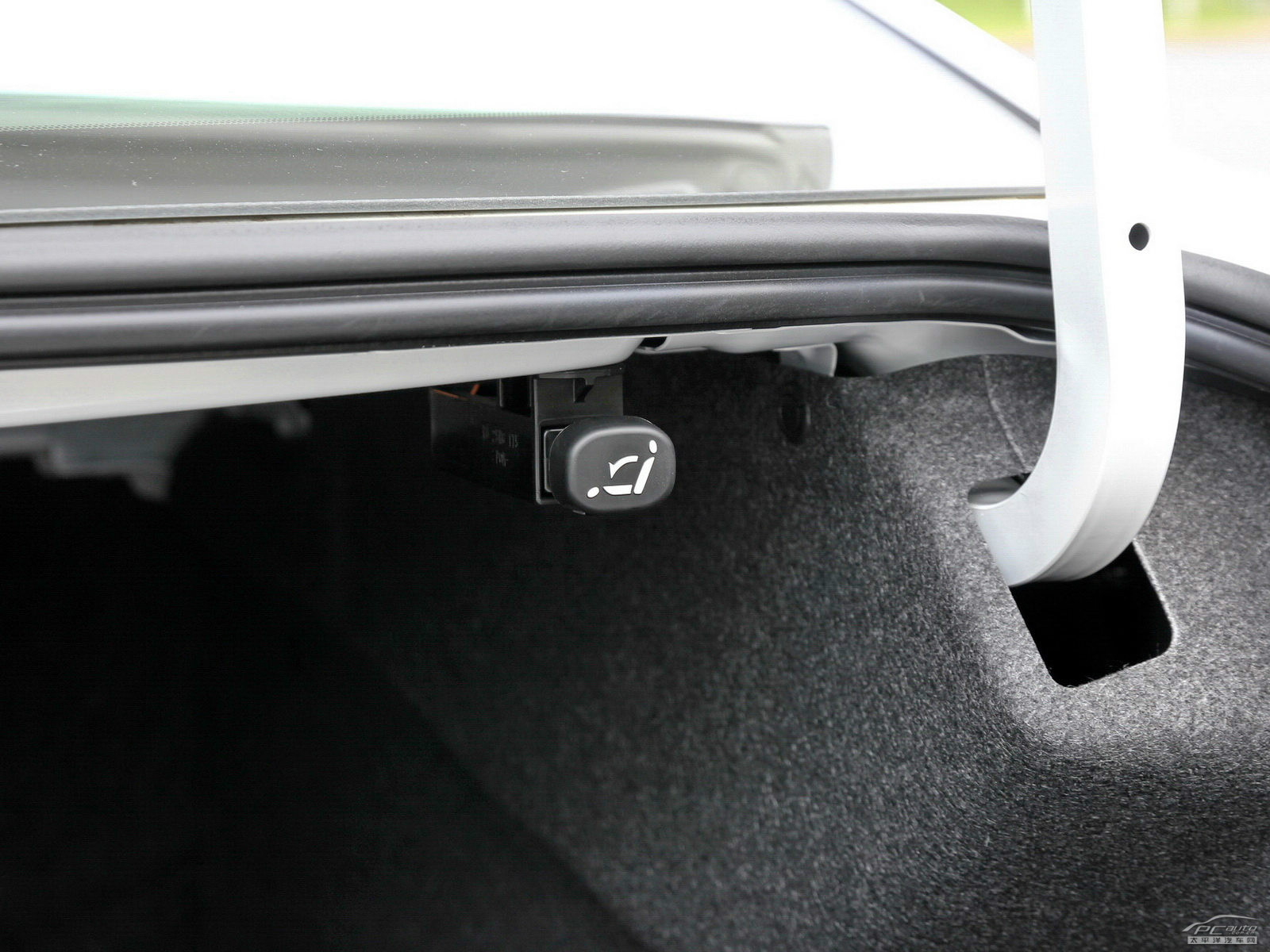 馬自達(dá)ATENZA空間高清大圖