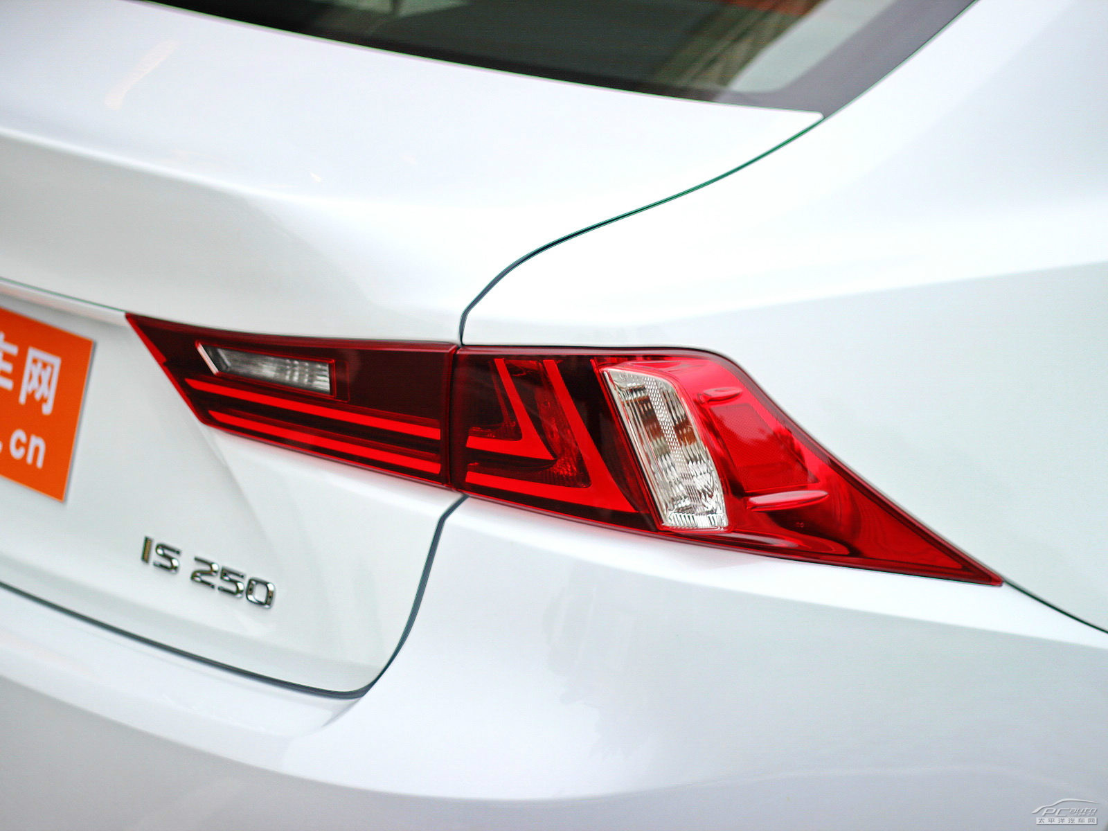 雷克薩斯IS外觀高清大圖