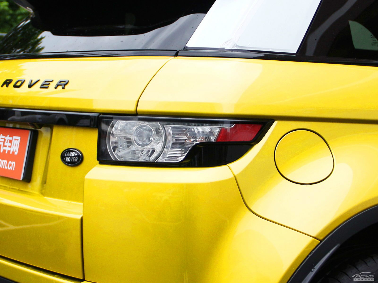 攬勝極光(進(jìn)口)外觀高清大圖