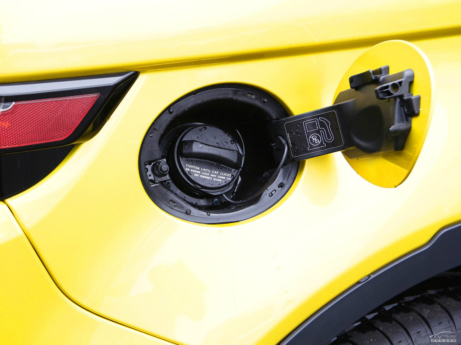 攬勝極光(進口)外觀高清大圖