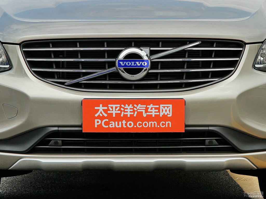 ĺɫ~֠XC60(M(jn))܇(ch)^^DƬ