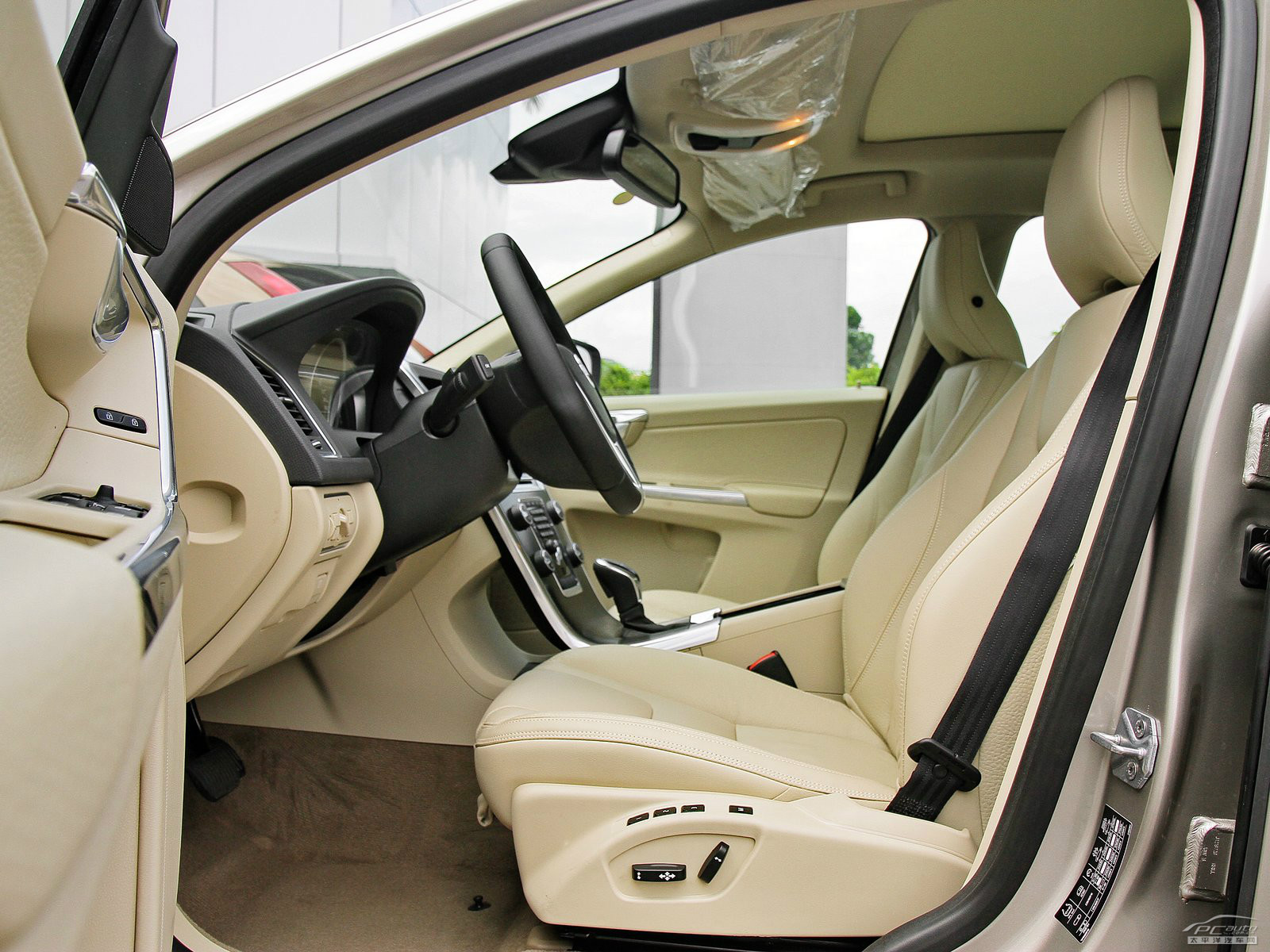 沃爾沃XC60(進(jìn)口)空間高清大圖