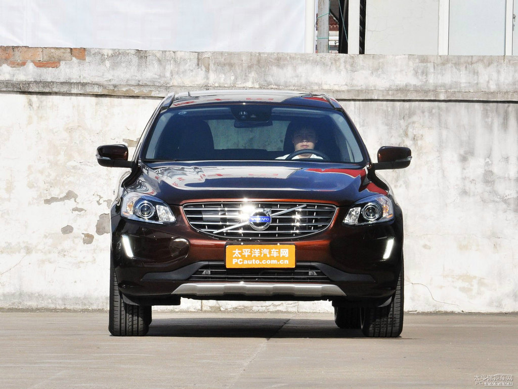 ɫ֠XC60(M)܇^^DƬ