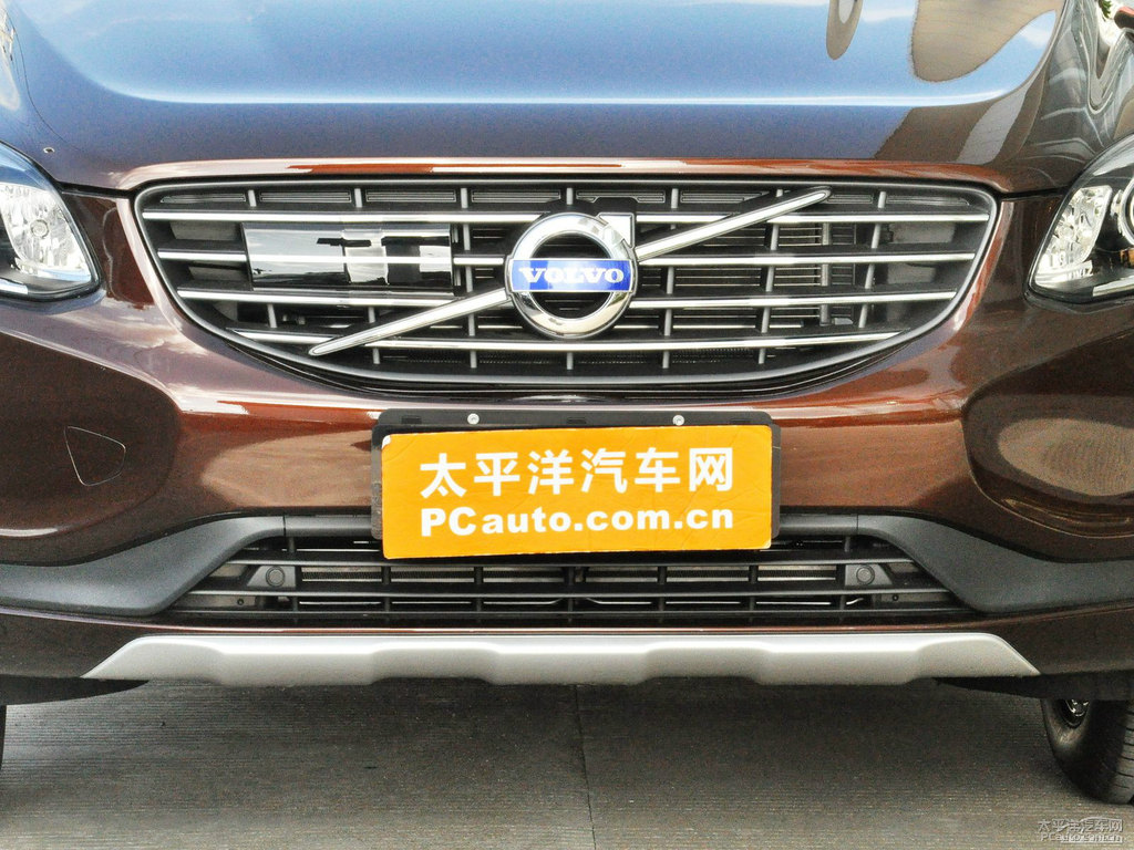 ɫ֠XC60(M)܇^^DƬ