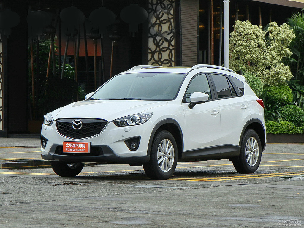 珠光白馬自達CX-5整車外觀外觀圖片