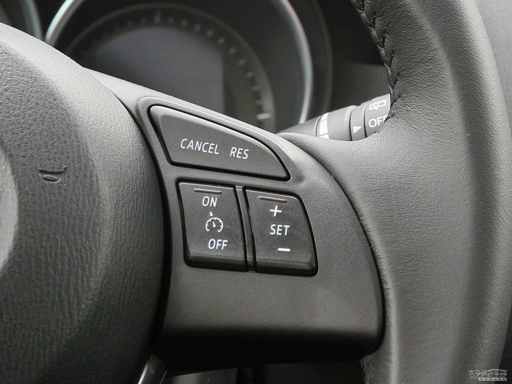 珠光白馬自達(dá)CX-5中控內(nèi)飾圖片