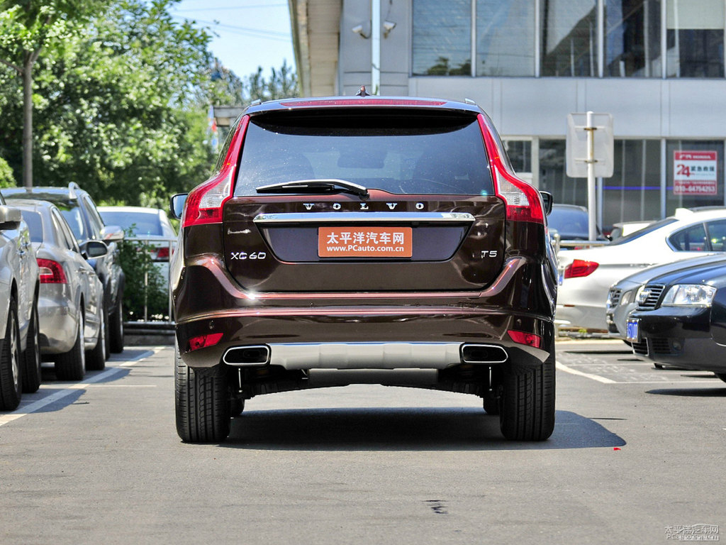 ɫ֠XC60(M)܇^^DƬ