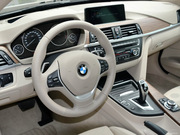 2013款 335i 風(fēng)尚設(shè)計(jì)套裝 2013款 335i 風(fēng)尚設(shè)計(jì)套裝