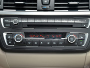 2013款 335i 風(fēng)尚設(shè)計(jì)套裝 2013款 335i 風(fēng)尚設(shè)計(jì)套裝