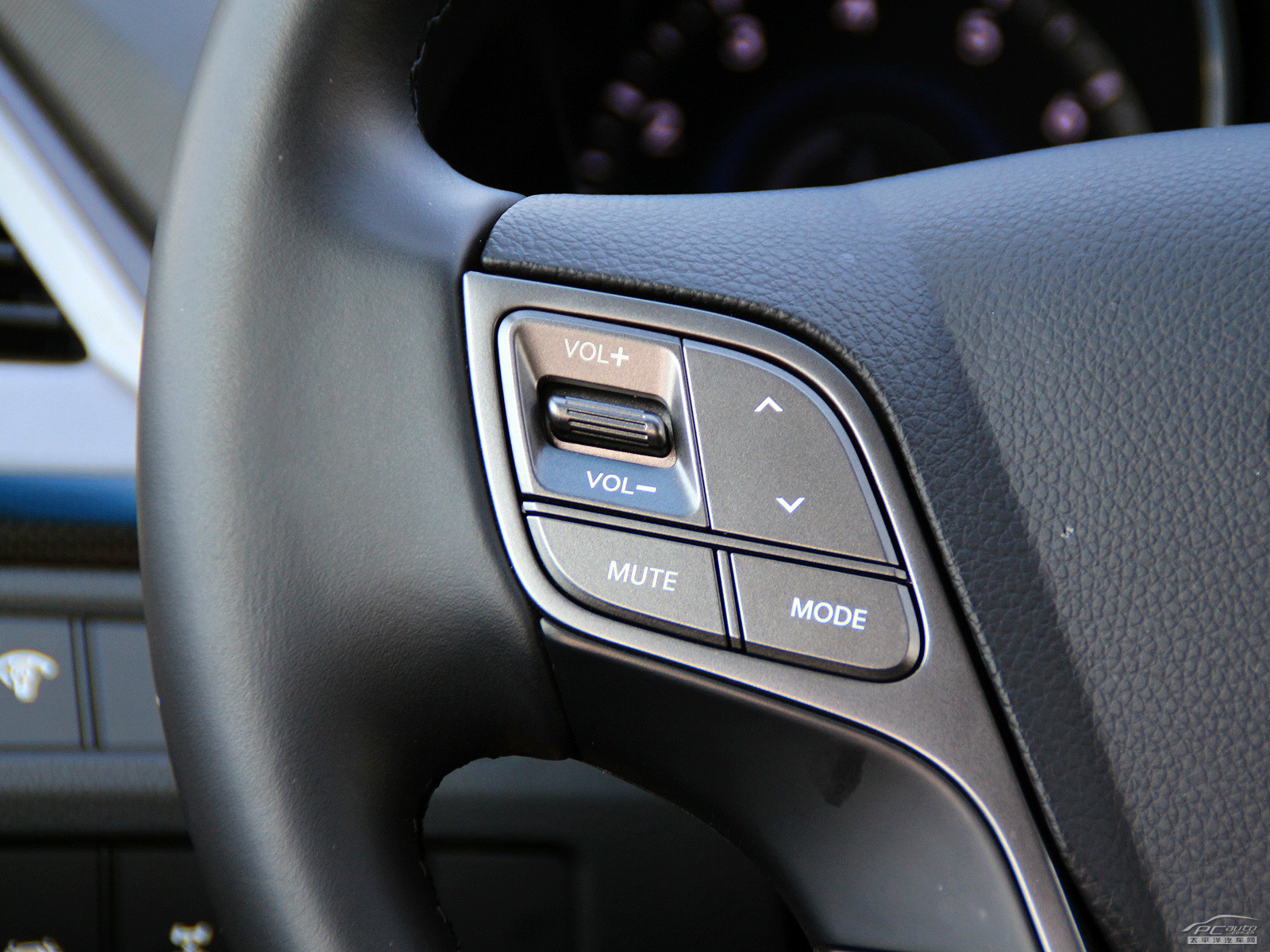 勝達(dá)(進(jìn)口)內(nèi)飾高清大圖