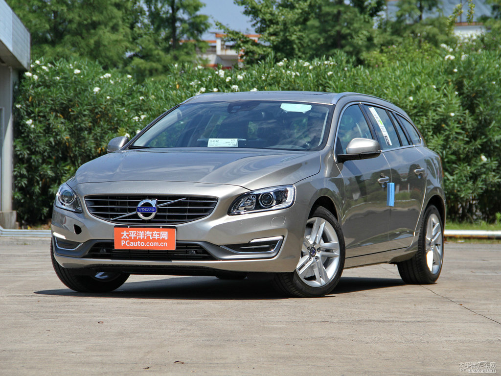 海貝灰沃爾沃V60整車外觀外觀圖片