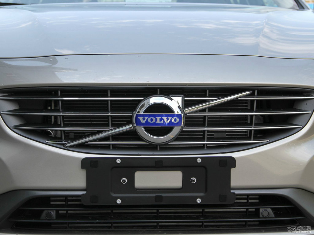 海貝灰沃爾沃V60車頭外觀圖片