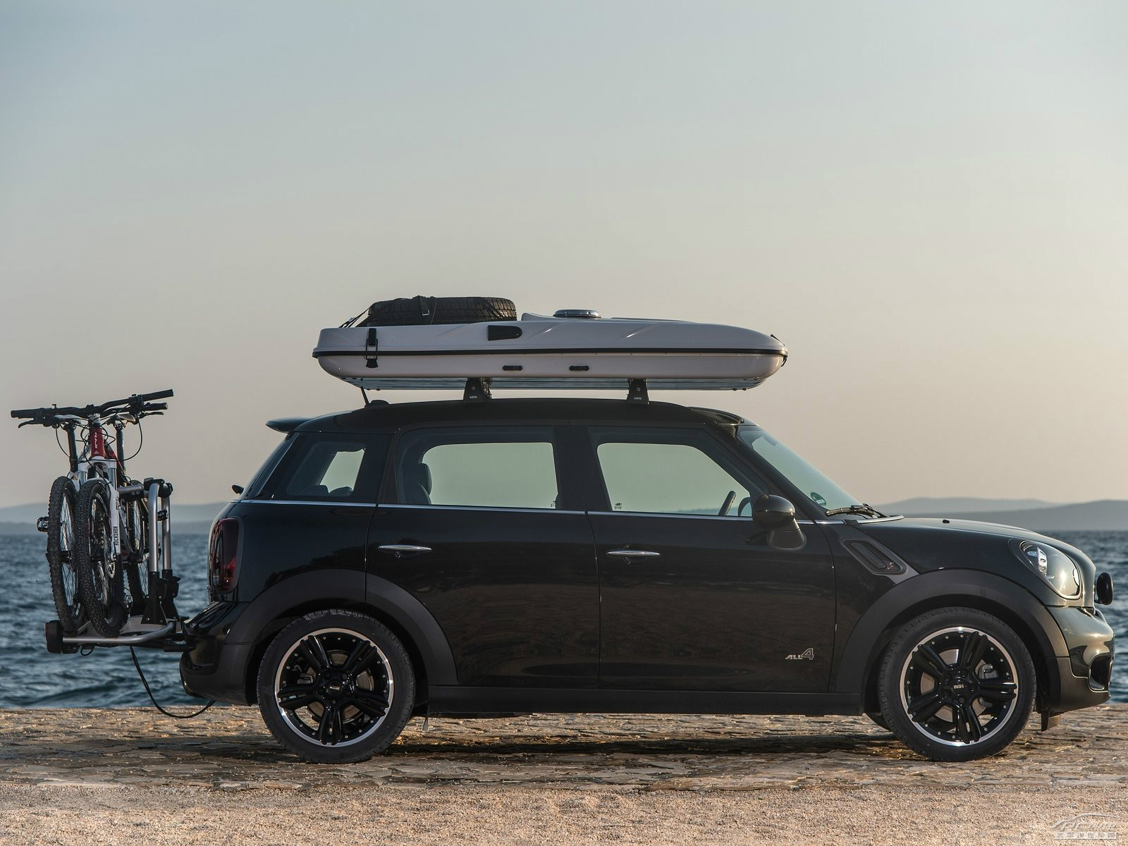 MINI COUNTRYMAN外觀高清大圖